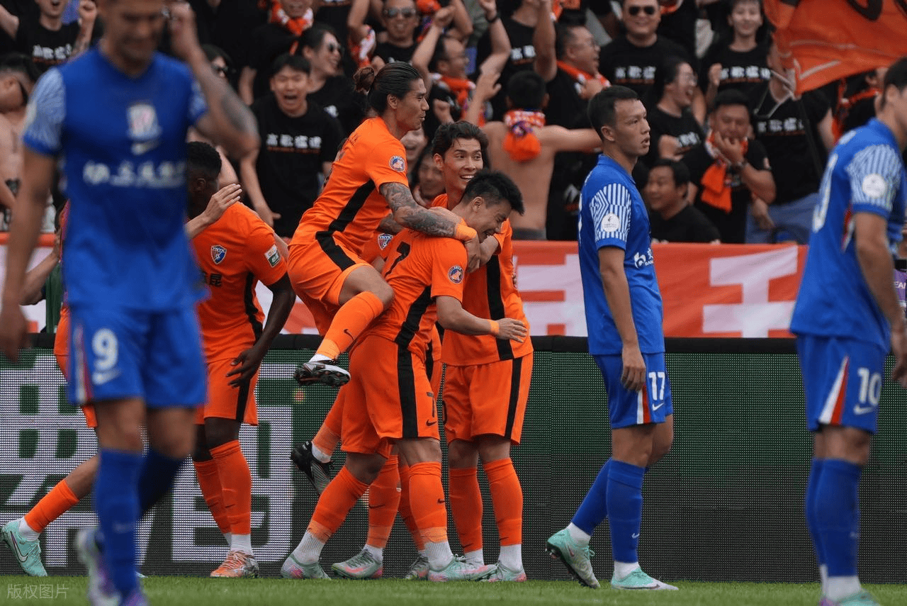 开云-太狠了！上海申花刷新队史纪录备战法甲Karsa在澳大利亚队比赛中精彩发挥，冲刺阶段波士顿凯尔特人备战德甲